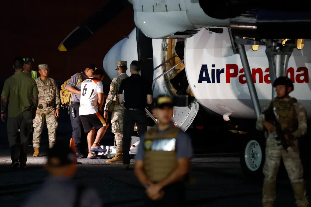 Panamá y EE.UU. acuerdan el retorno de migrantes irregulares de Colombia, Ecuador e India que cruzaron el Darién.