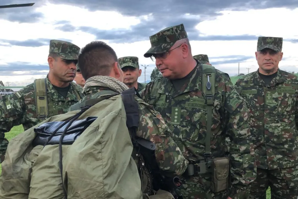 Liberaron a 66 soldados tras tres días de retención en el sur de Colombia por presuntos miembros de las 