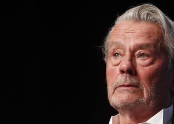El perro de Alain Delon no será sacrificado, en contra de los deseos del actor