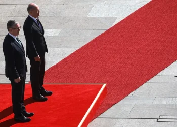 Scholz y Starmer presentan un nuevo tratado bilateral