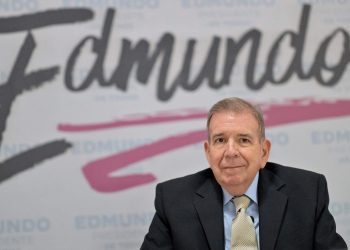 Edmundo González se une a los opositores venezolanos en España