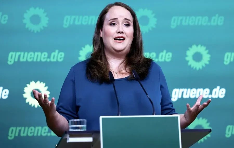 Los copresidentes Ricarda Lang y Omid Nouripour dejan sus cargos tras no alcanzar el umbral electoral en Brandeburgo.