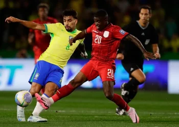 Brasil vence 1-0 a Ecuador con gol de Rodrygo y sube al cuarto lugar en las eliminatorias