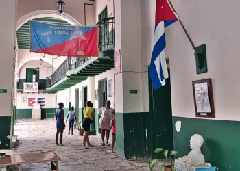 Inicio del curso escolar en Cuba: dificultades con profesores y uniformes