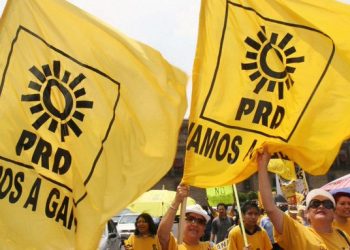 El INE declara la extinción del PRD; lamentan “un día de luto para la democracia”