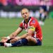 Chicharito se lesiona nuevamente y no viaja con Chivas para el partido contra Cruz Azul