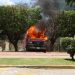 Normalistas de Ayotzinapa atacan cuartel militar en Iguala con explosivos