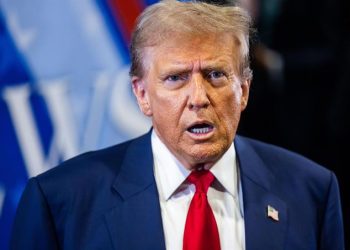 Juez de EE.UU. desestima 2 cargos contra Trump en caso de presunta interferencia electoral