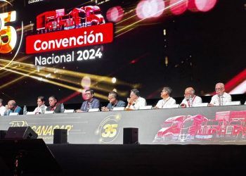 Sheinbaum deberá abordar problemas urgentes en el transporte de carga