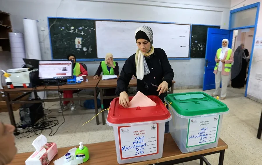 El Frente de Acción Islámica Gana en Jordania, Pero Falta Para la Mayoría Parlamentaria