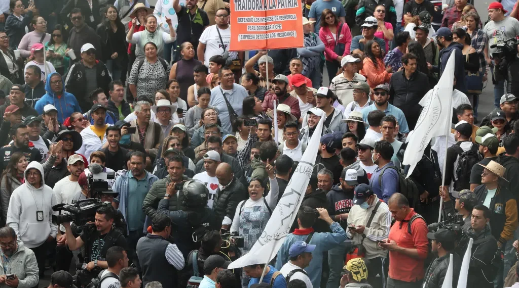 Senado Mexicano Avanza Rápidamente en la Reforma Judicial de AMLO