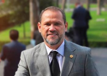 Senador Daniel Barreda justifica su ausencia en la sesión de reforma judicial