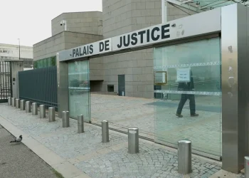 Jean-Pierre Maréchal Admite Culpabilidad en Caso de Violación con Sumisión Química