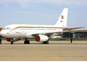 EE.UU. confisca avión de Nicolás Maduro por violación de sanciones