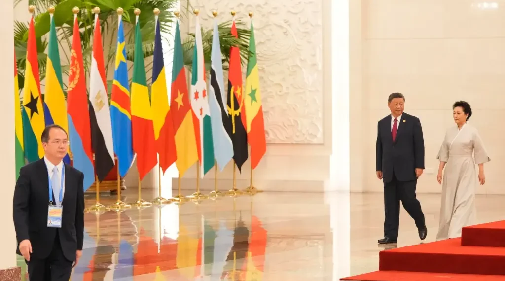 China invertirá 50.700 millones de dólares en África durante los próximos tres años