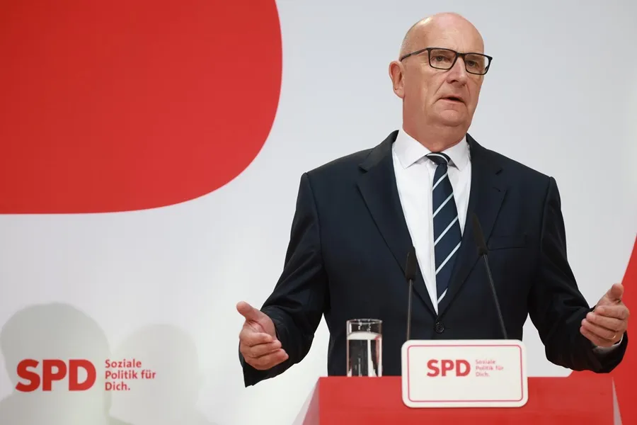 El Partido Liberal (FDP) considera su permanencia en la coalición tras las elecciones regionales.