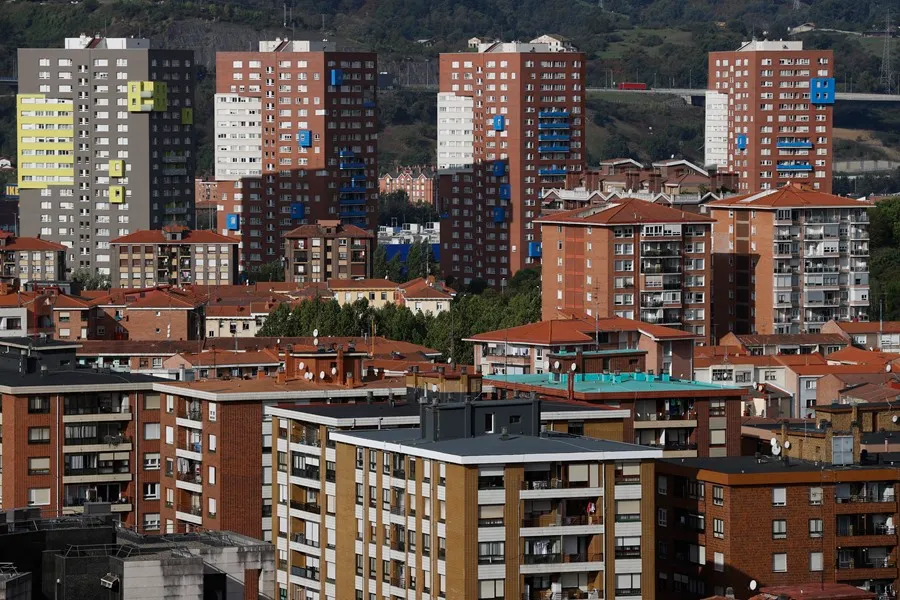 El euríbor a doce meses desciende a 2,858 %, marcando un nuevo mínimo diario.