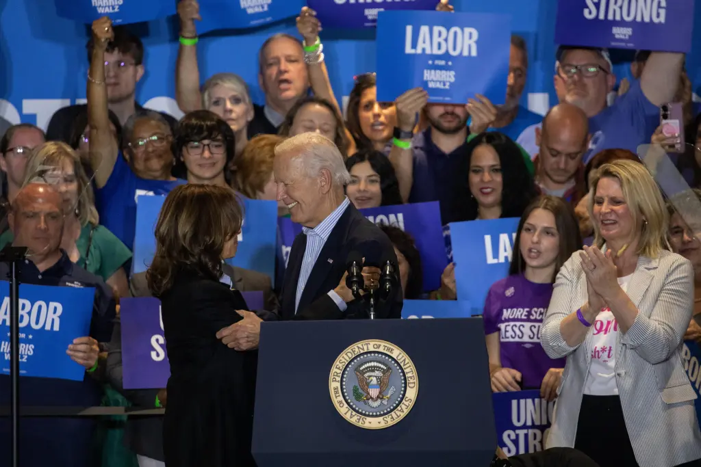 Kamala Harris y Joe Biden se reunieron en Pittsburgh para su primer evento de campaña conjunto desde que Harris aceptó la nominación presidencial.
