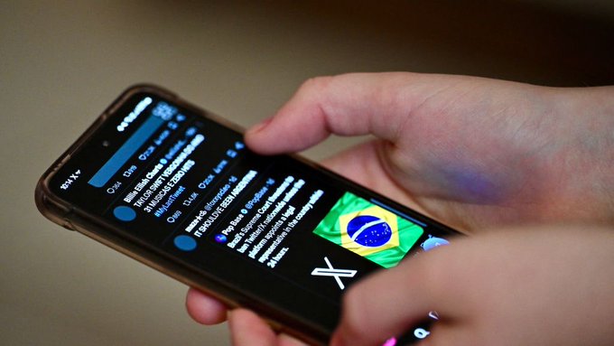 X pide reanudar operaciones en Brasil tras cumplir con requerimientos judiciales