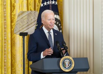 Biden responde a Trump: “Estados Unidos es fuerte gracias a los inmigrantes”