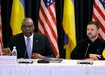 Zelenski urge a sus aliados a intensificar presión sobre Rusia para terminar la guerra este otoño