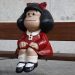Mafalda estrena escultura en el Matadero de Madrid en homenaje a Quino