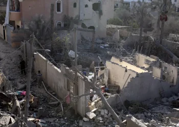 Tres muertos en un ataque aéreo israelí en Gaza