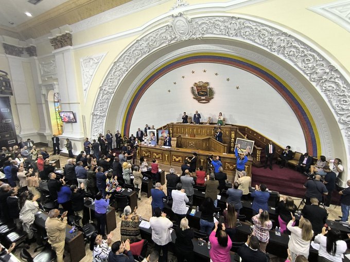 Venezuela revisa sus leyes electorales antes de las elecciones de 2025