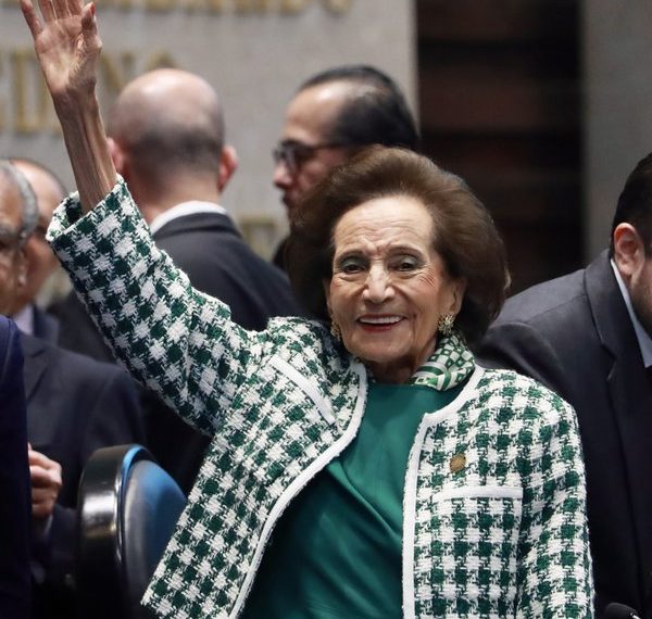Fallece Ifigenia Martínez, presidenta de la Cámara de Diputados, a los 94 años