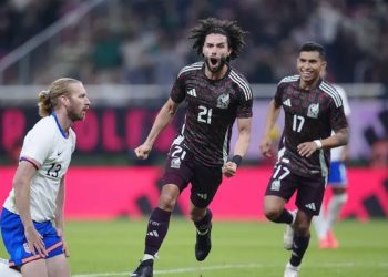 México triunfa 2-0 sobre Estados Unidos en un amistoso y se despide de Andrés Guardado