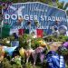 Aficionados rinden emotivo homenaje a Fernando Valenzuela en el Dodger Stadium