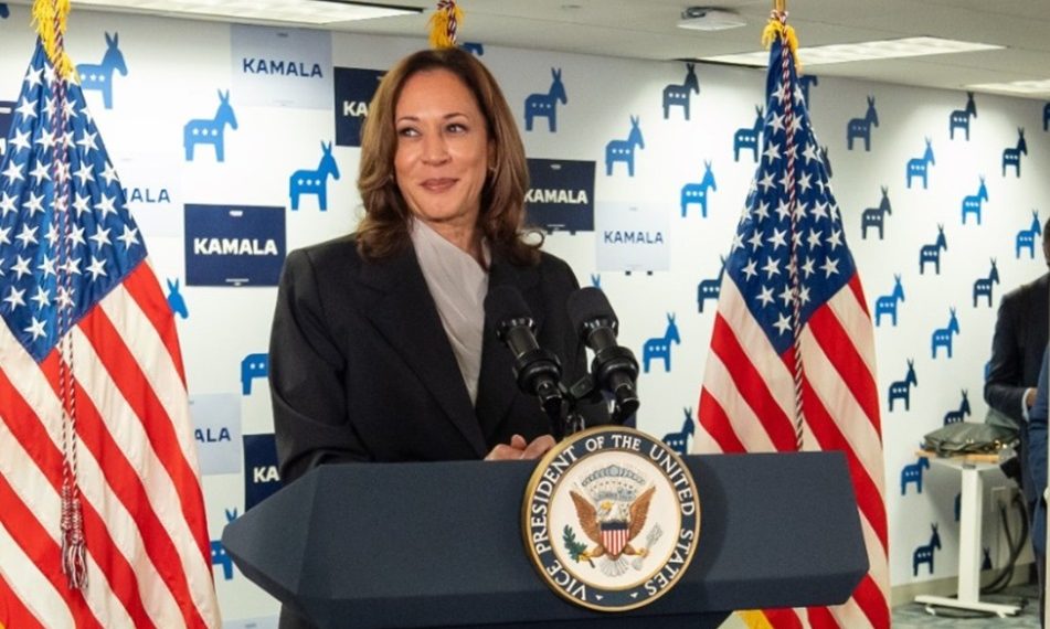 Kamala Harris habla sobre su posesión de un arma y presenta su estrategia económica