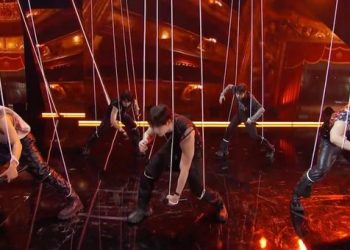 Los mejores looks en los American Music Awards 2024