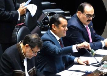 Proponen limitar a la SCJN en la revisión de reformas a la Constitución