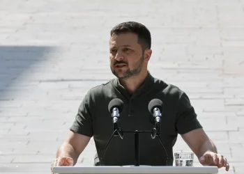 Zelenski propone un plan de defensa ante Rusia y solicita apoyo militar internacional