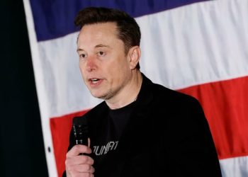 Demandan a Elon Musk por uso indebido de imágenes de Blade Runner 2049