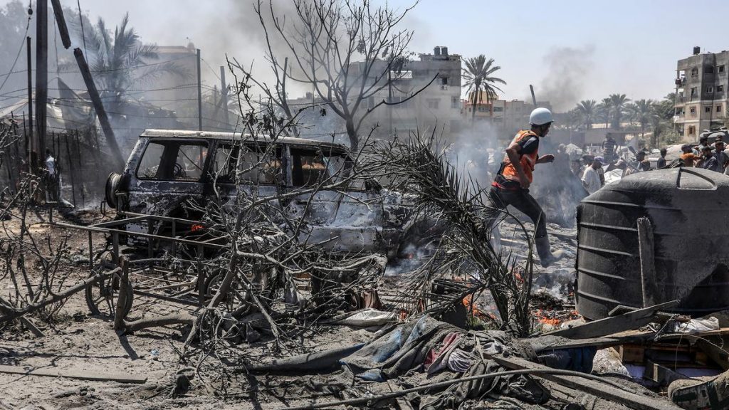 El Ejército israelí llevó a cabo bombardeos en Gaza, atacando un hospital como parte de su respuesta a