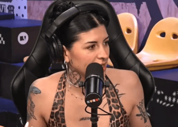 Cazzu desmiente a Ángela Aguilar sobre su relación con Christian Nodal