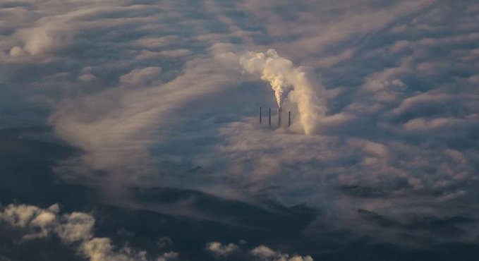 Aumento de CO2 impulsa años de calor extremo, alerta la ONU