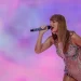 Fans de Taylor Swift lanzan campaña a favor de Kamala Harris durante su gira