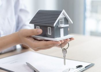 Hofix presenta plataforma de protección para propietarios de viviendas en renta