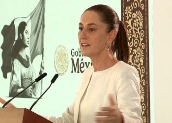 Sheinbaum responde a Claudio X. González: lo llama “junior tóxico”