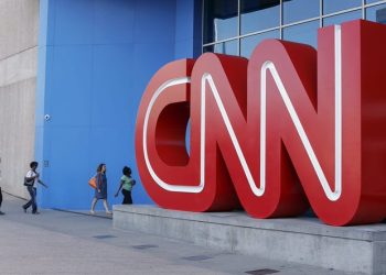 CNN lanza un canal de streaming en España