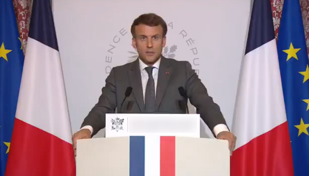 Emmanuel Macron respalda el plan de autonomía marroquí en el Sáhara Occidental.