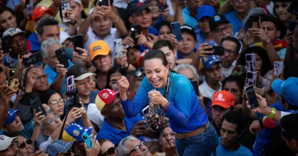 María Corina Machado celebra su primer año como líder de la oposición en Venezuela.