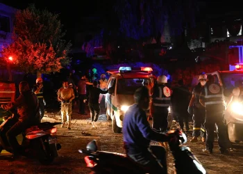 Hizbulá lanza misiles en el norte y centro de Israel
