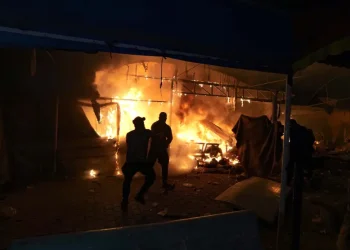 Ataque aéreo en Gaza deja al menos cuatro muertos en hospital