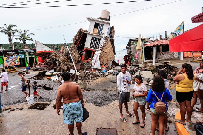 Recuperación de Acapulco tras el huracán John costará 50 mil millones de pesos
