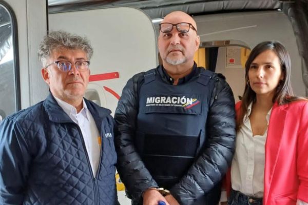 La Corte Suprema de Colombia rechazó la libertad de Salvatore Mancuso, exlíder de las AUC, a pesar de su designación como gestor de paz.