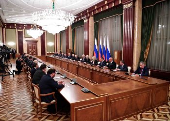 Rusia propone que la policía proteja los “valores espirituales y morales tradicionales”